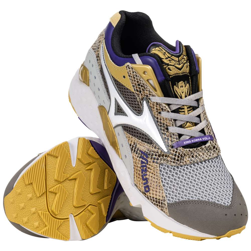 Mizuno Mondo Control King Kobra II x 24 Kilates Sneakers D1GD2013 01 SportSpar